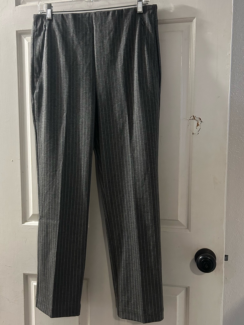 LOFT Gray Pinstripe Women's Dress Pants
